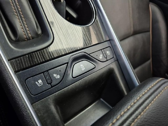 6101500933R16.jpg