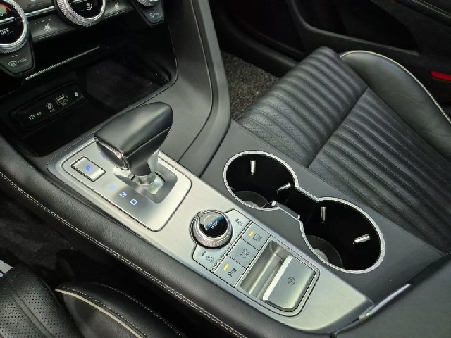 6101001034R8.jpg