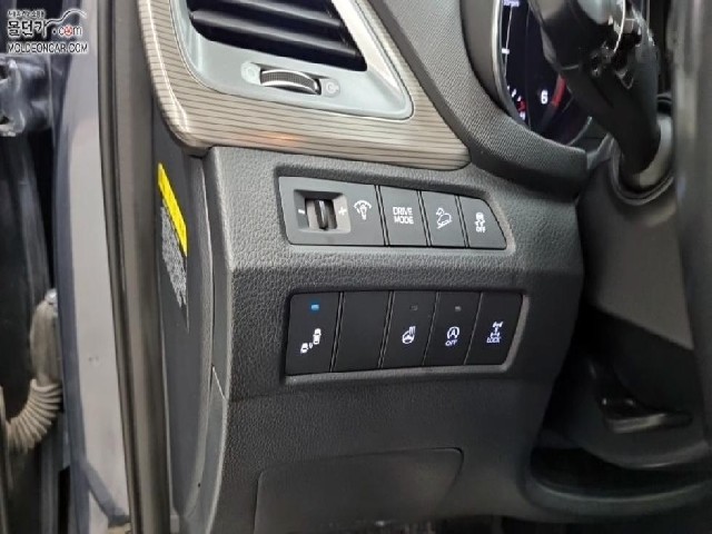 9d9b1d6ac918d6b1ff92525371d729e7.jpeg