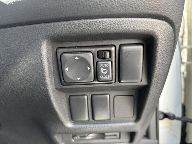 0520020A30250725W00113.jpg