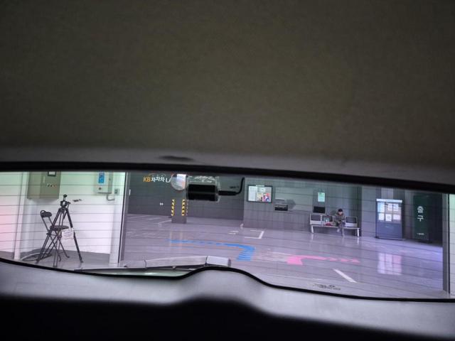5111000634R18.jpg