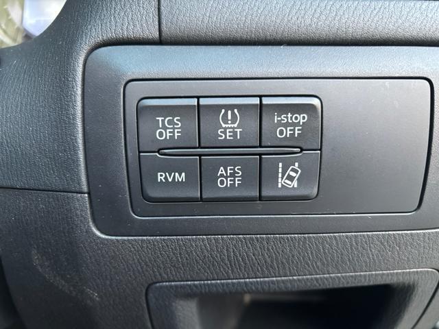 0904154A30251222W00214.jpg
