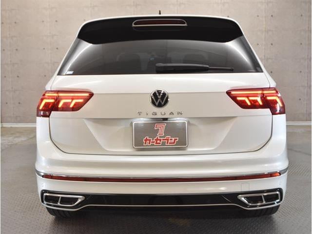 fef7991f72e8cfd886cedc42bb5f5429.jpg