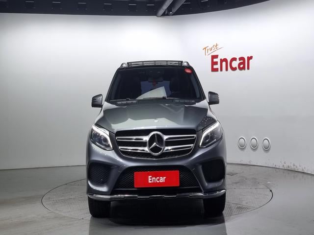 ee57716cecee374cf0ac7cbd8f215363.jpeg
