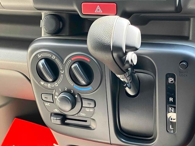 0120524A30260318W00606.jpg