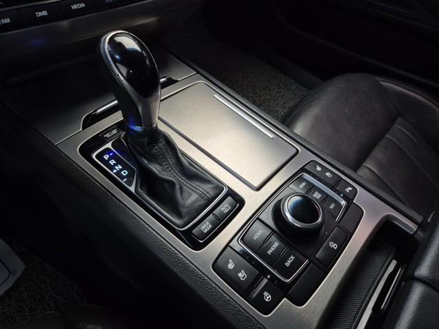 5101500686R8.jpg