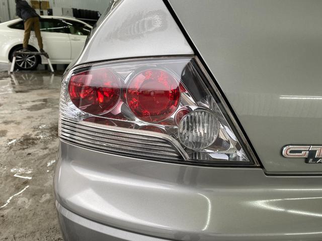 1201097A30260202W00119.jpg