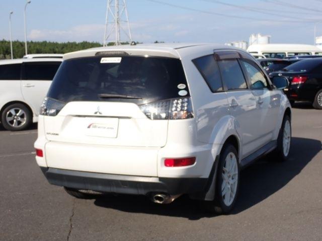fnPereKXWAfaTTmV_cw5w-5403623_7_286_1758876172.jpg