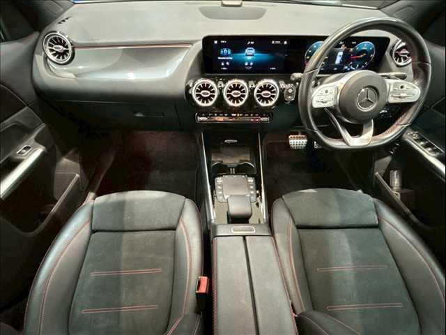 19909699_carP_l_3.jpg
