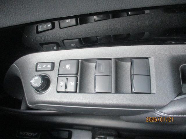 0802982A30260121W00117.jpg