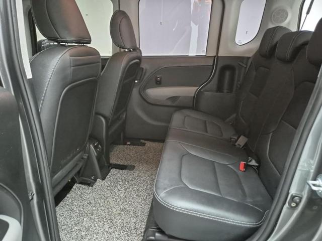 5111000835R12.jpg