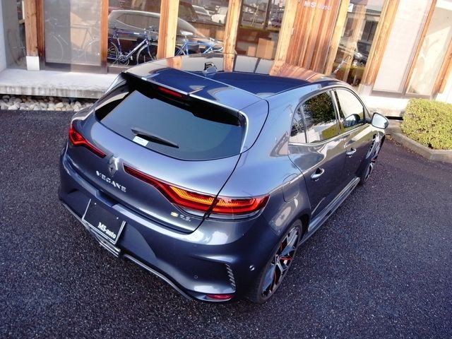 68d1e9ae1681367f46ddd36cbb5675eb.jpg