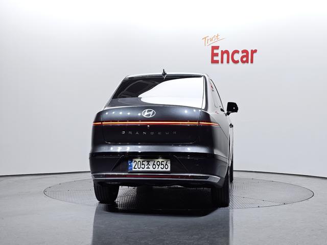 e219cab7aa68de74d6395014df231523.jpeg