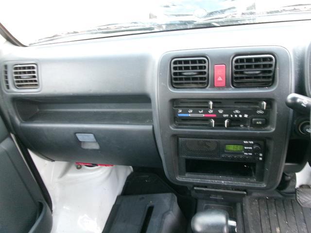 0705372A30260320W00211.jpg