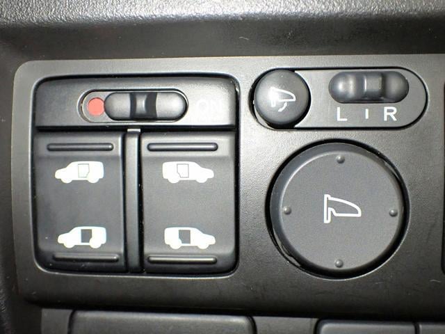 0201999A30250601W00209.jpg