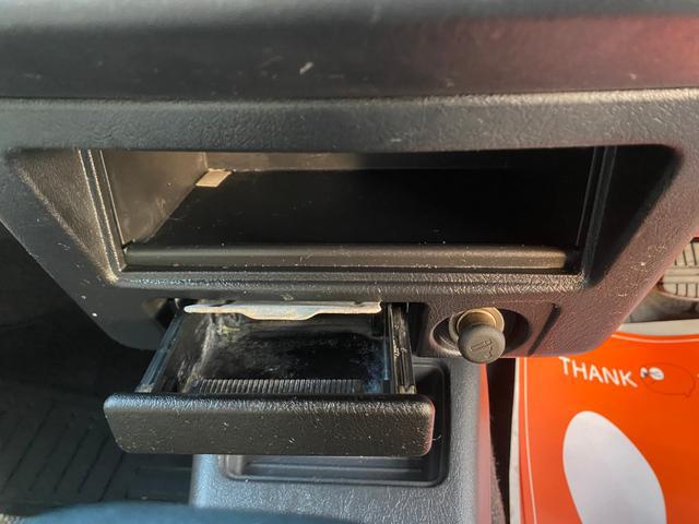 0507022A30260118W00104.jpg