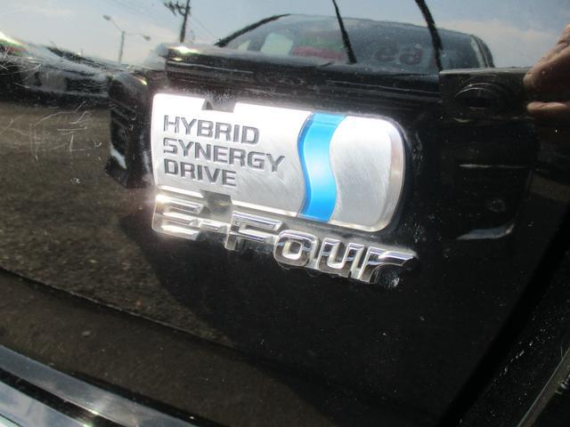 0902445A30260322W00118.jpg