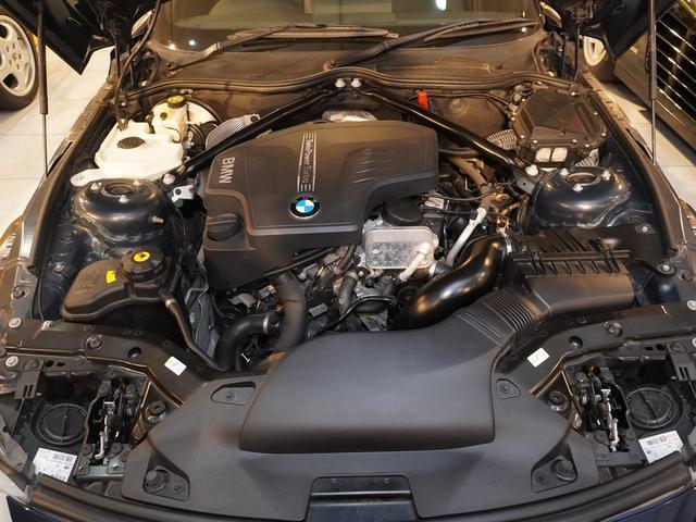 9571686A30260202W00113.jpg
