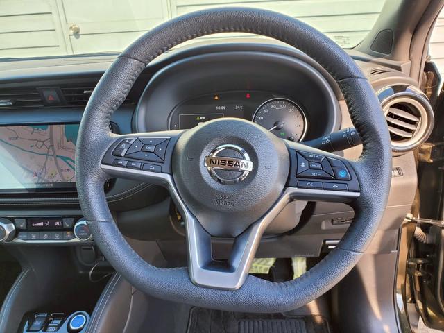 0708723A30250729W00213.jpg