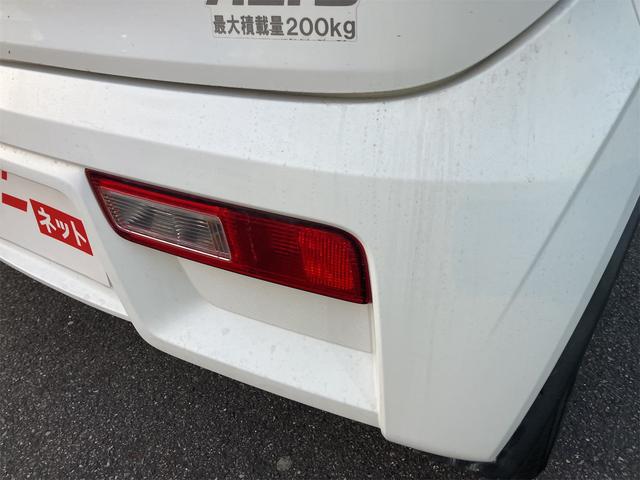 0207148A30260203W00118.jpg