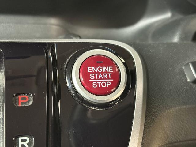 0720034A30260326W00112.jpg