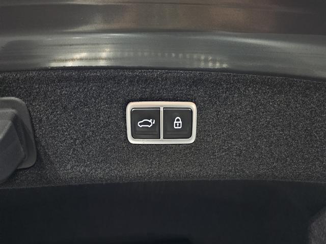 1e79fabeb22373c92f2f306da9356137.jpeg