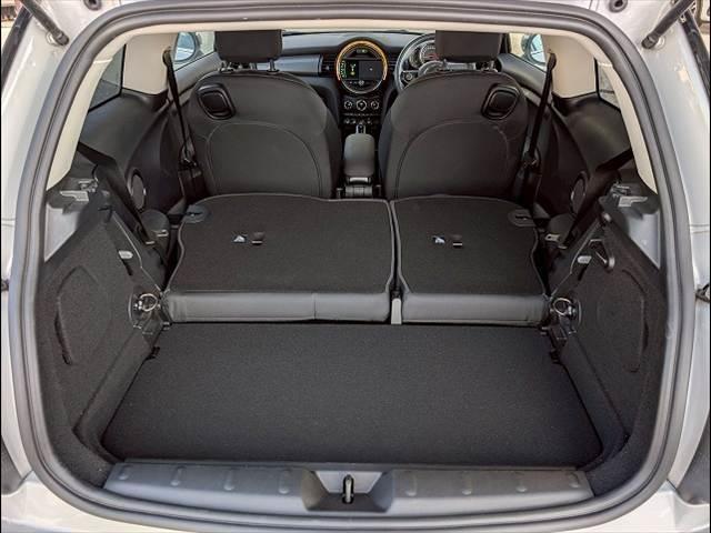 21740001_carP_l_18.jpg