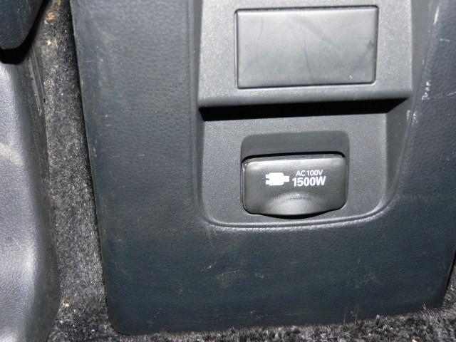 0500114A30250929W00109.jpg