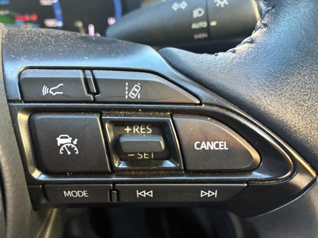 0700986A30251129W00210.jpg