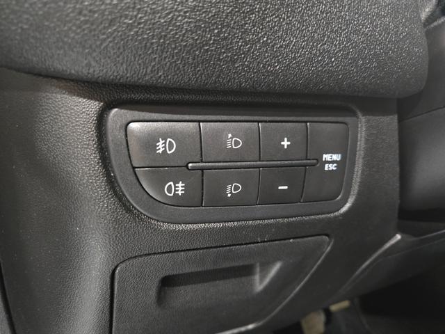 0207544A30260127W00106.jpg