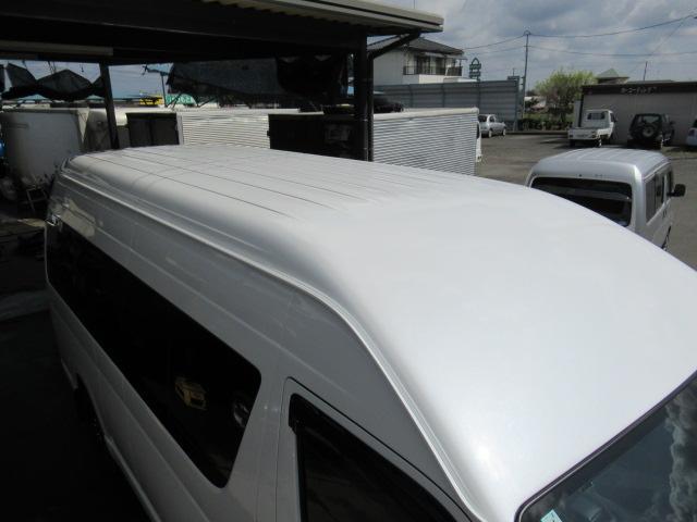 0403708A30260406W00116.jpg
