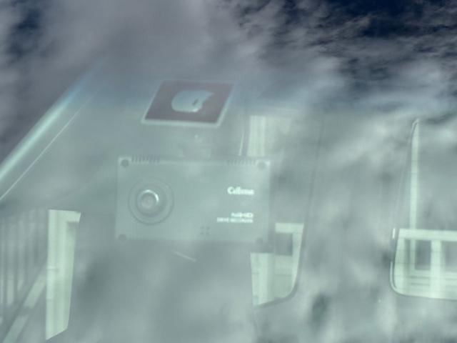 0580637A30250929W00306.jpg