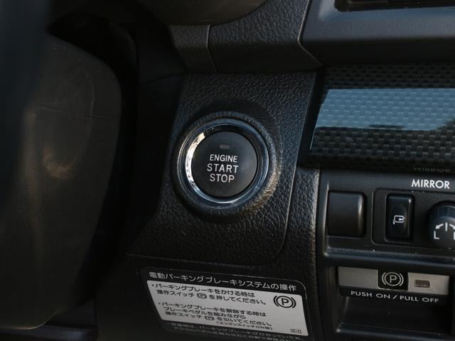 0520046A30251122W00817.jpg