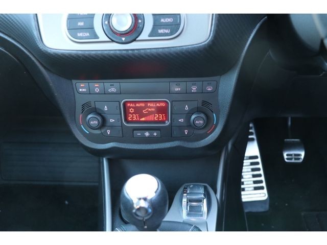 14fbf496cab88f1520ae390fa136f0ed.jpg