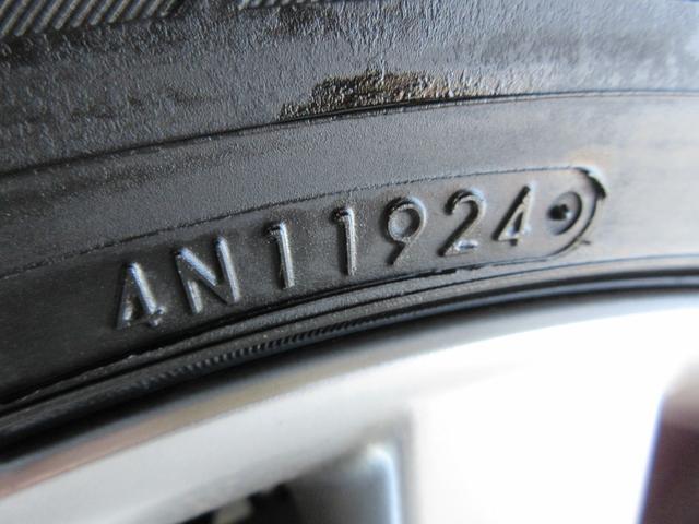 0551867A30260403W00113.jpg