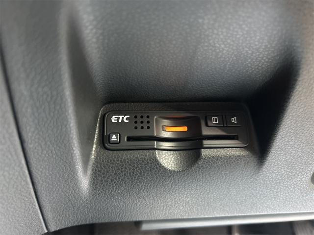 0900005A30251208W00103.jpg