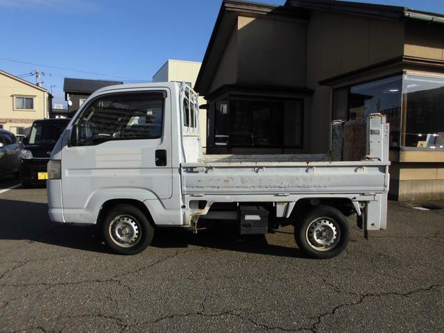 1157096A30251211W00103.jpg