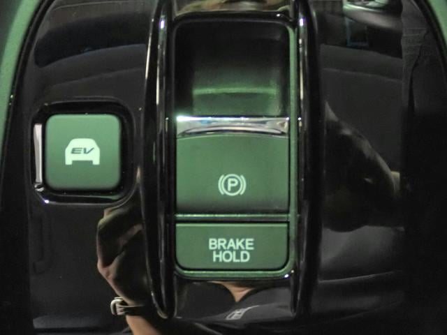 0201190A30250721W00217.jpg