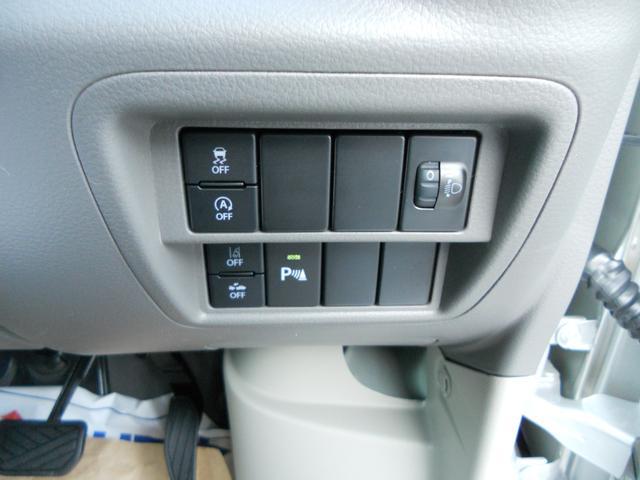 1170011A30260314W00115.jpg