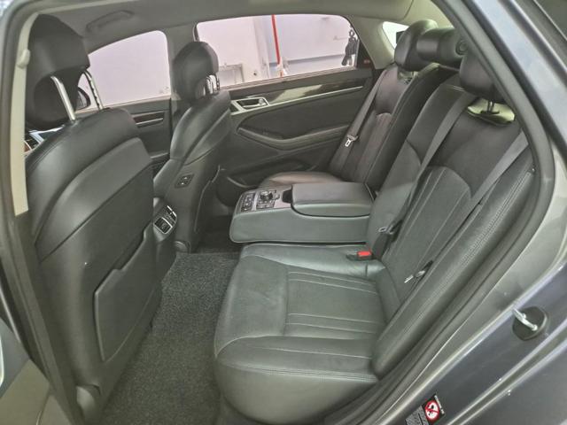 5101500686R12.jpg