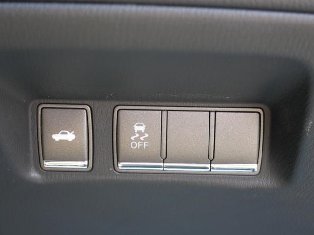 0303693A30260401W00216.jpg