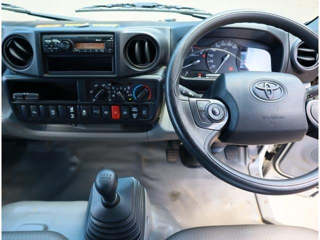 5e8232a57cc0194408a4314a02f33eeb.jpg
