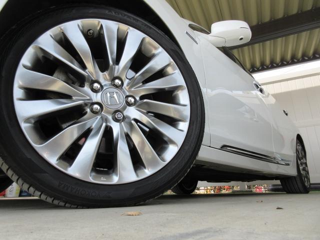 0551867A30260322W00204.jpg
