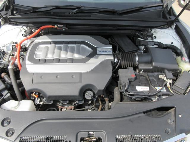 0551867A30260322W00219.jpg