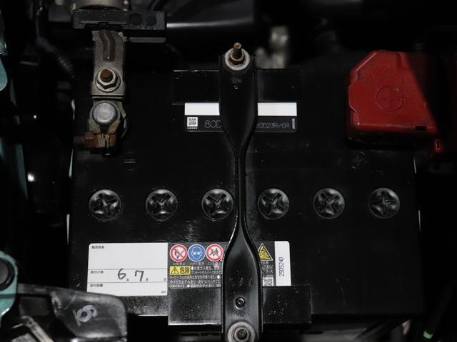 0208719A30251203W00108.jpg