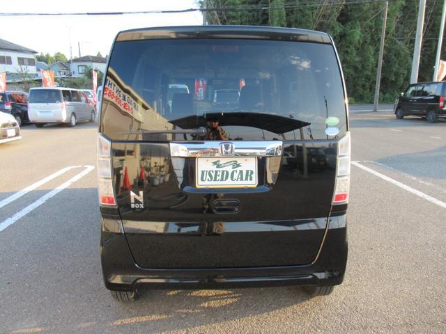 0560893A30250908W00105.jpg