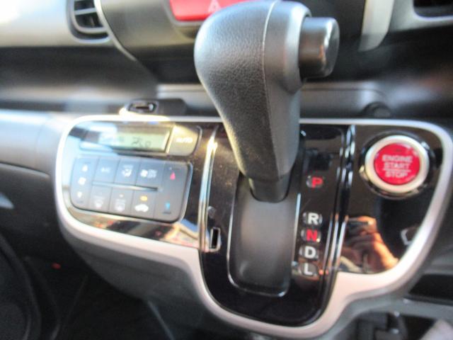 0560893A30250908W00115.jpg