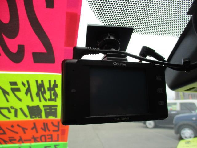 1100824A30260403W00211.jpg