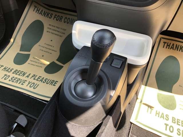 23126143_carP_l_2.jpg