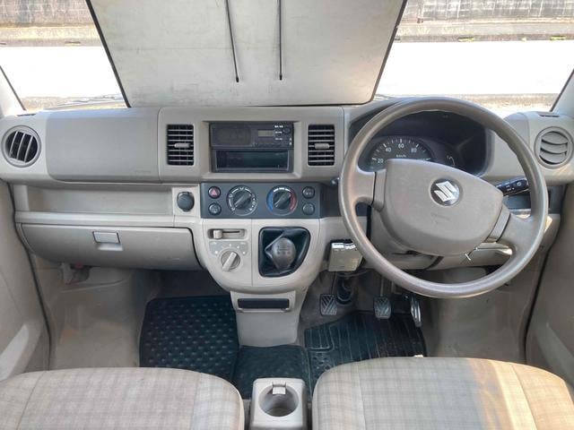 0840469A30240819W00501.jpg